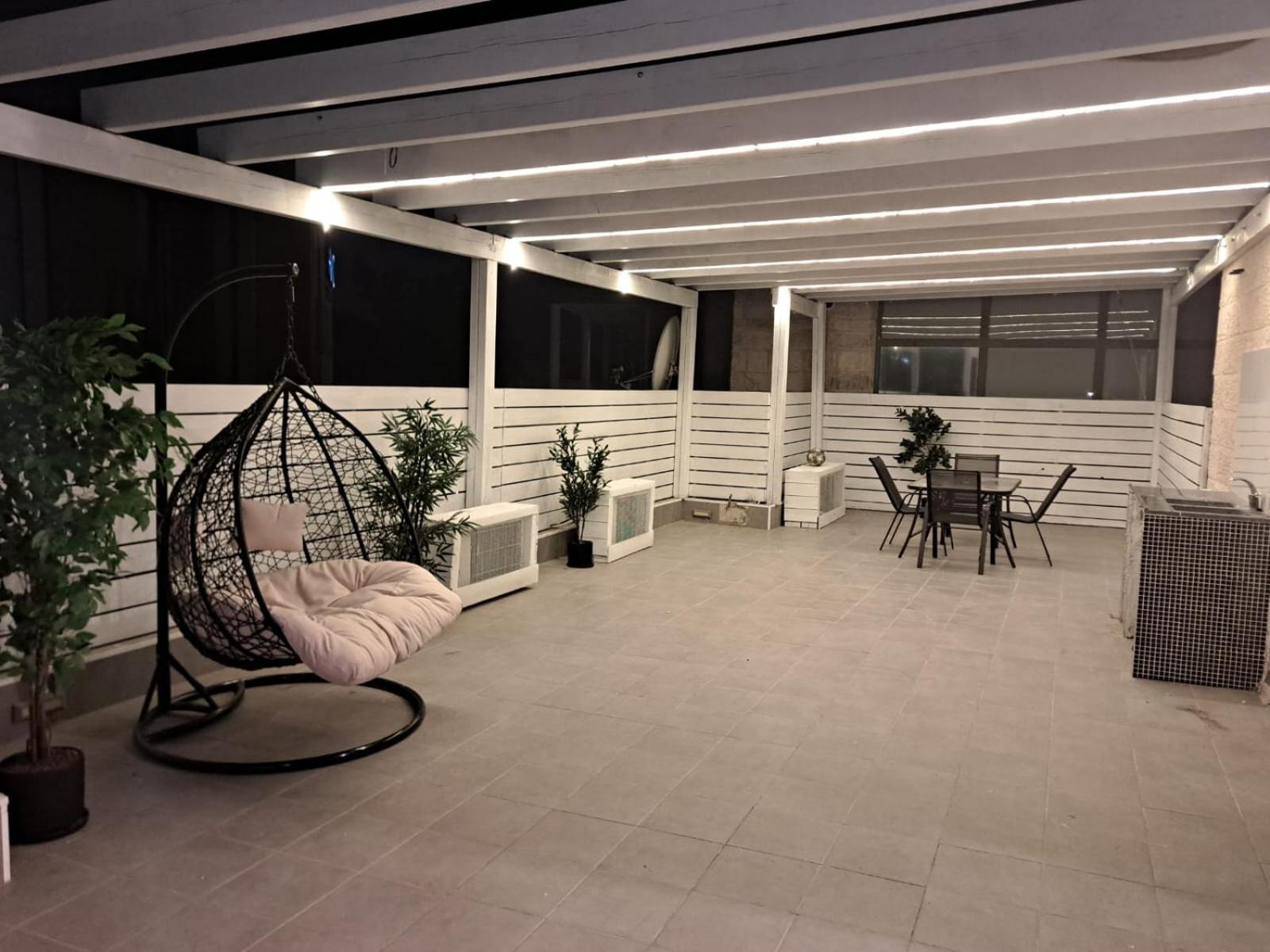 Authentic One Bedroom Apartment In City Center Иерусалим Экстерьер фото