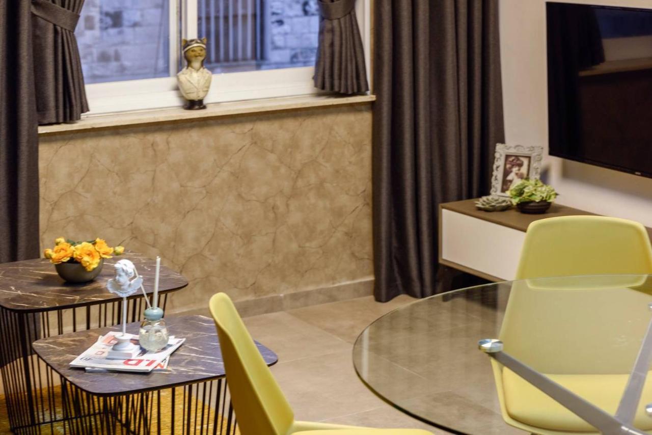 Authentic One Bedroom Apartment In City Center Иерусалим Экстерьер фото